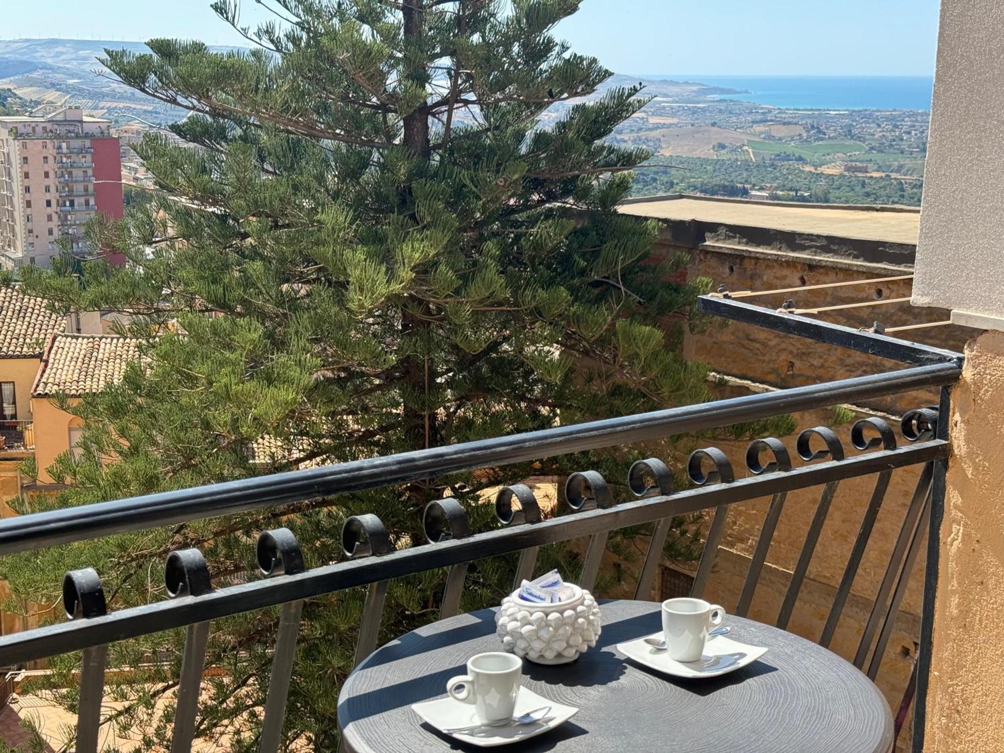 Kale Atenea Agrigento Exteriör bild